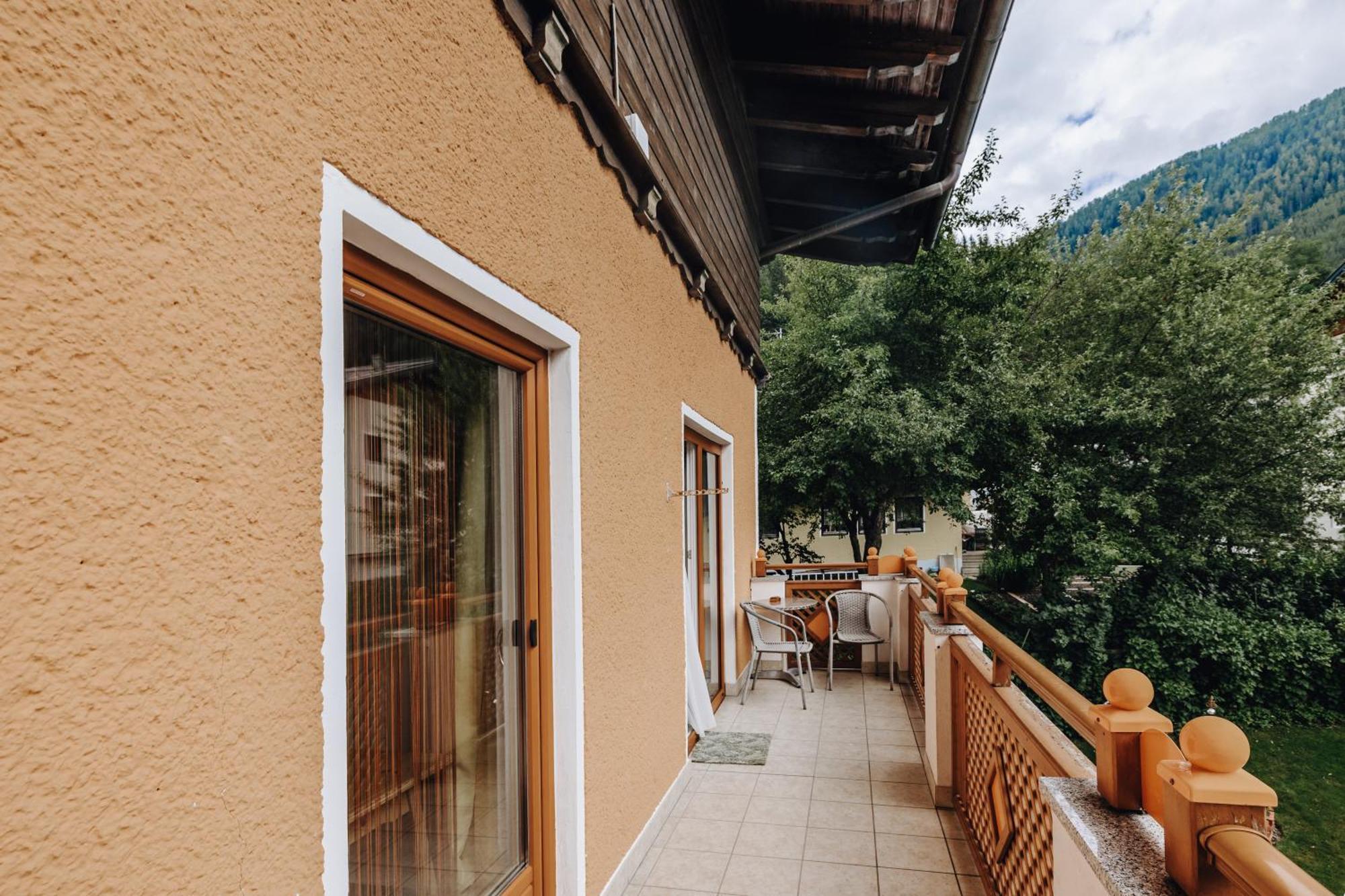 Hotel Garni Tannenhof Флахау Екстериор снимка