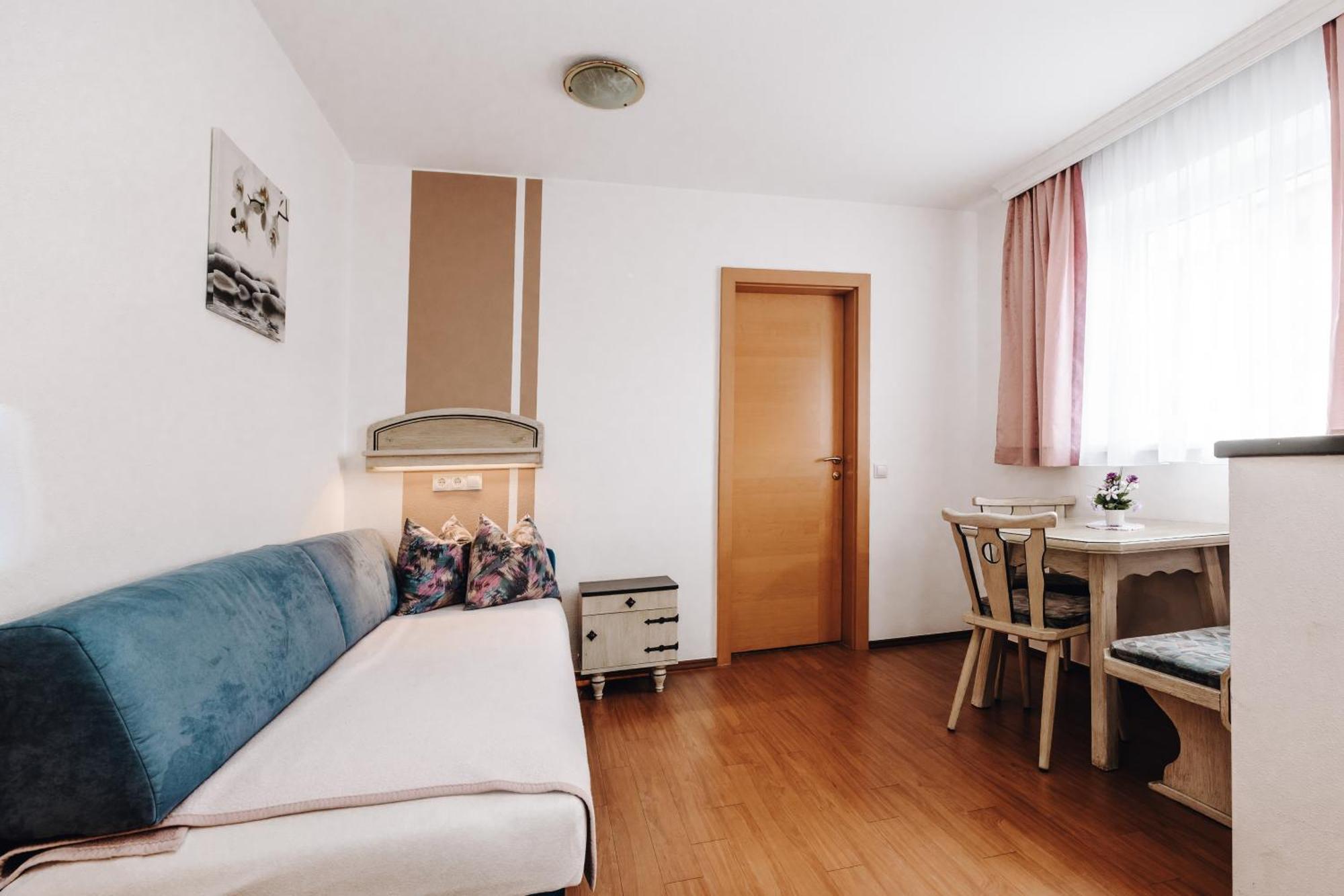 Hotel Garni Tannenhof Флахау Екстериор снимка