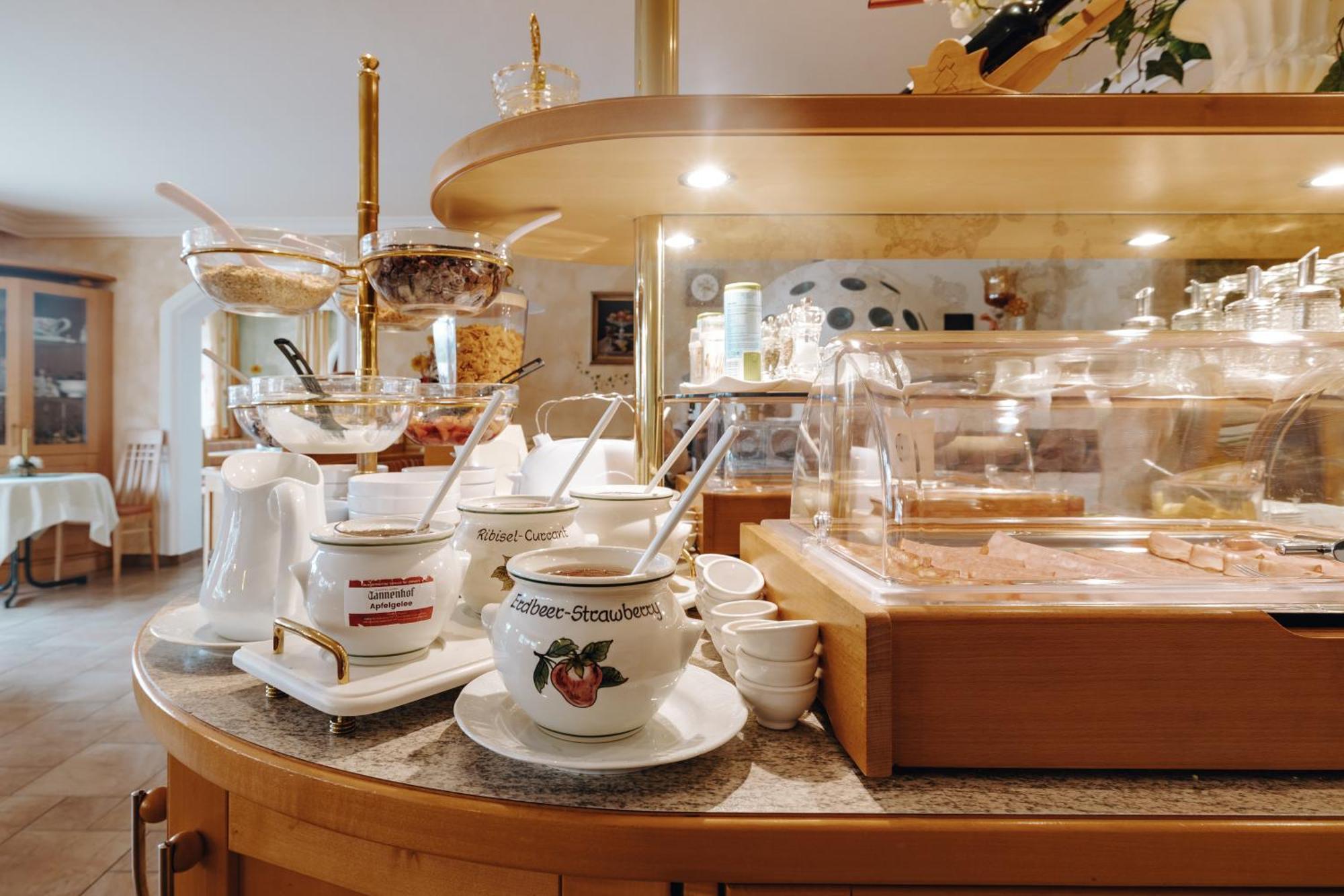 Hotel Garni Tannenhof Флахау Екстериор снимка